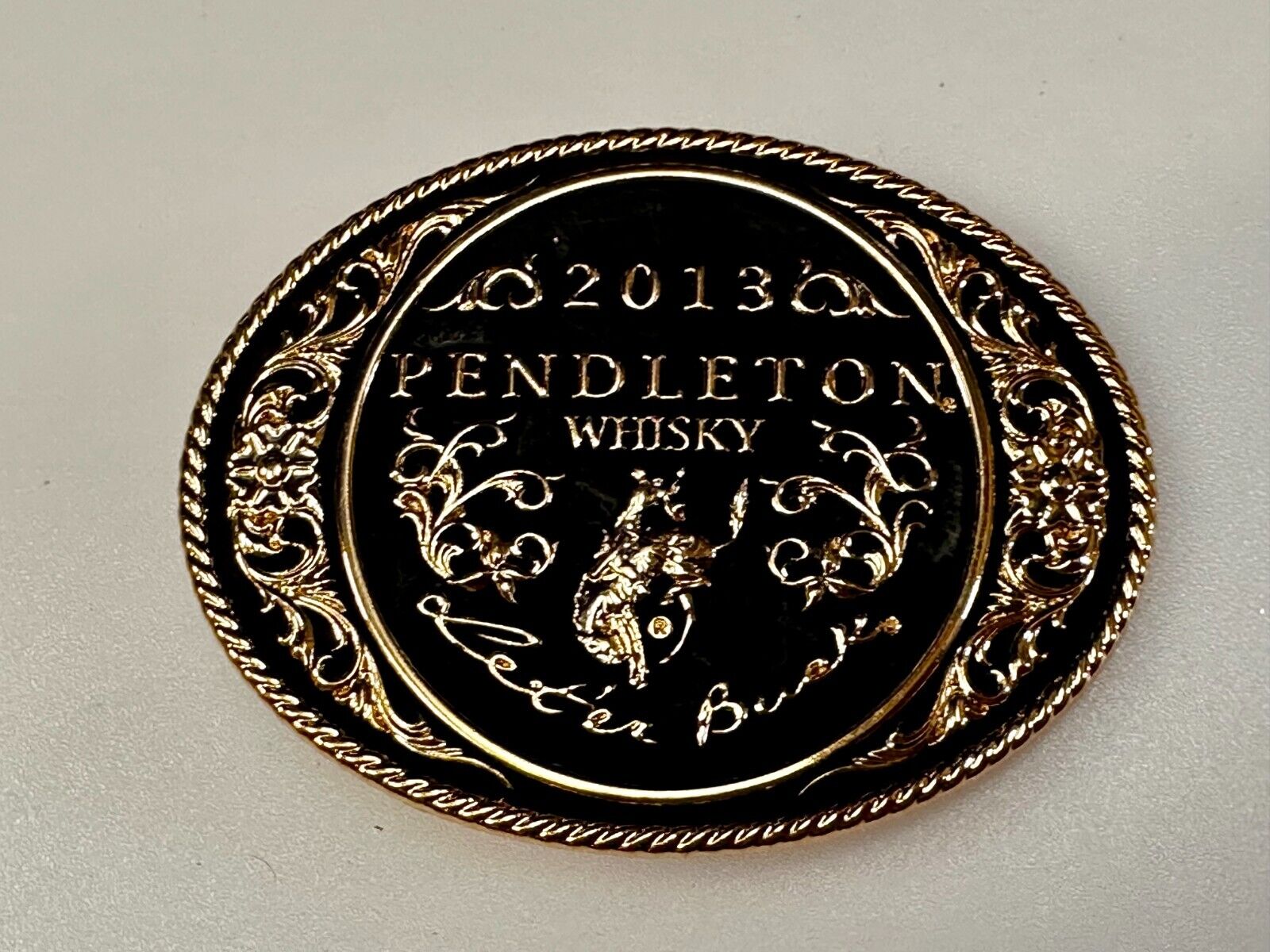 2013 Pendleton Whiskey Let'er Buck Rodeo Cowboy Montana Silversmiths Belt Buckle