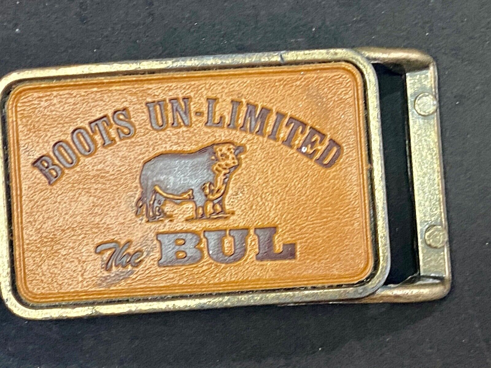 Vintage Leather belt buckle BOOTS unlimited - The Bul  Bull  Pooler GA Company 