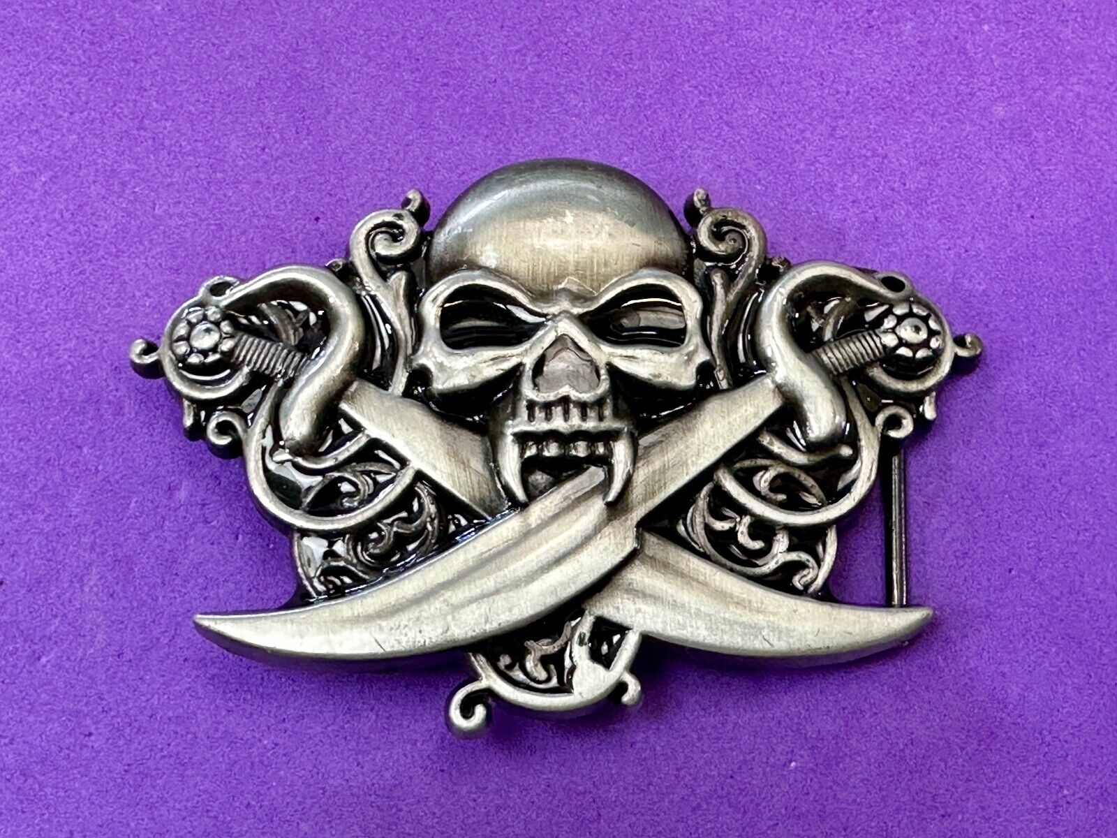 Vampire Teeth Skull - Soward's & Snakes cutout belt buckle