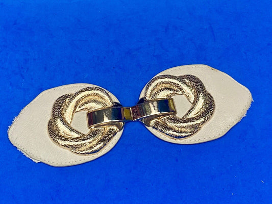 Unique Gold Tone Interlocking Two Piece Scarf Belt Clips Tie Buckle