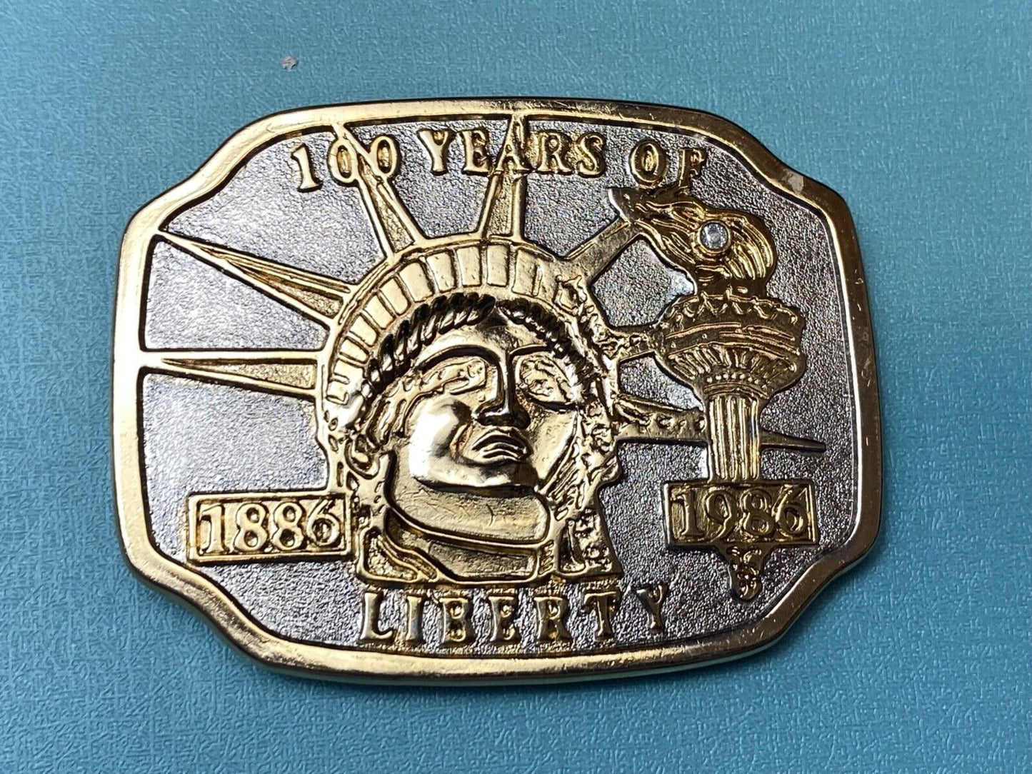 100 years Celebration of The Statue of Lady Liberty Vintage belt buckle