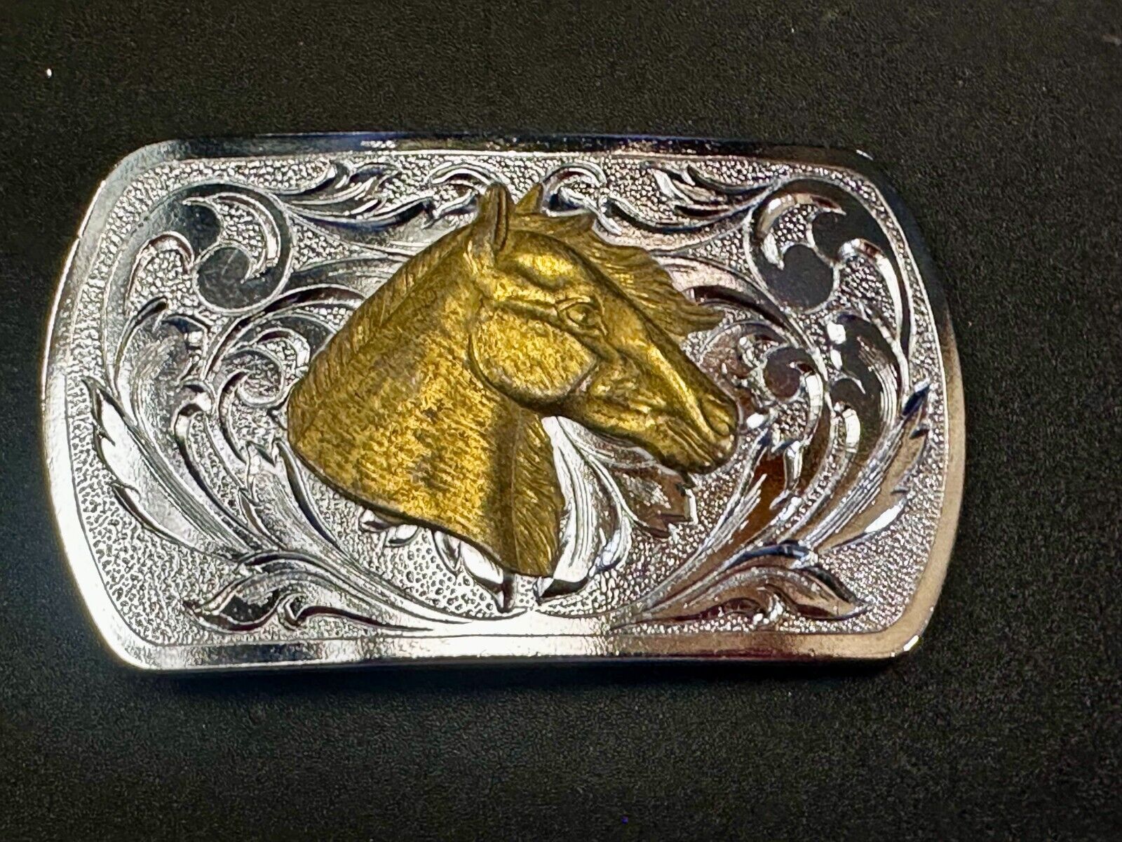 Two Tone Horse Head Vintage Western Flower Swirl Design Belt Buckle