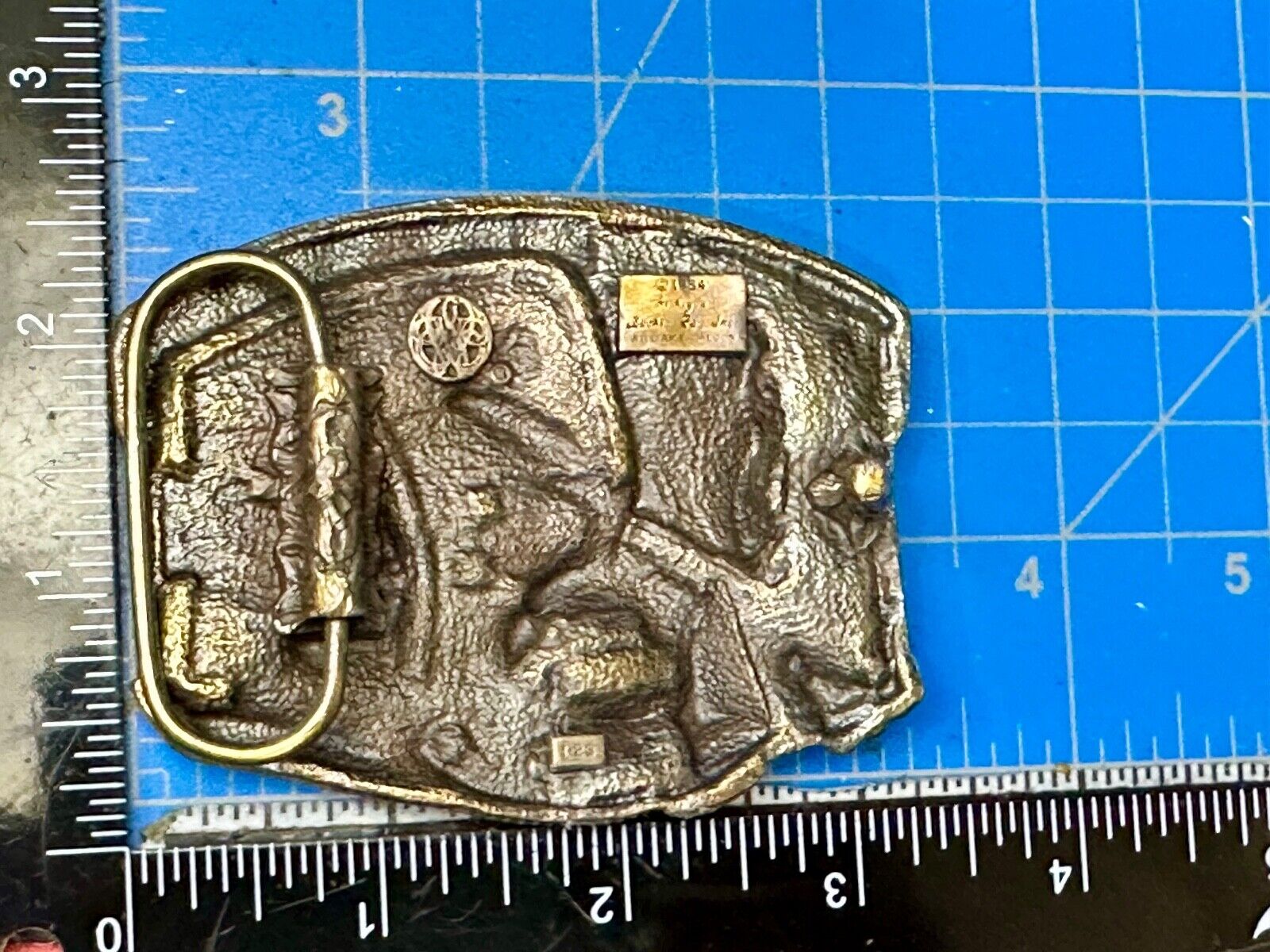 Alaska Gold Rush Mining Panning gold tone Vintage 1984 Siskiyou Belt Buckle