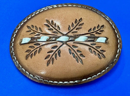 Beautiful Leather Factors Western oval mixed color / tooled Belt Buckle