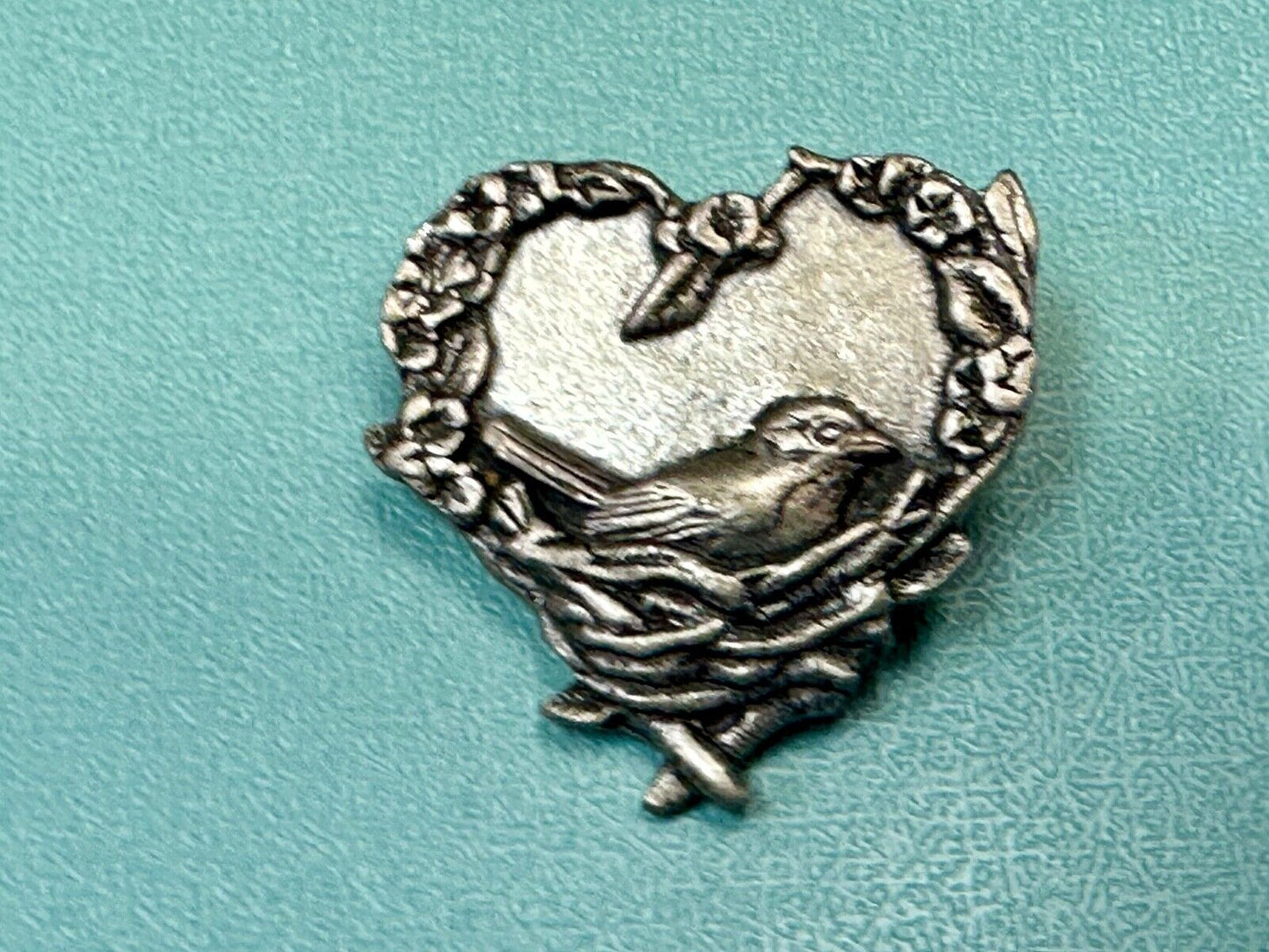 Adorable bird growing eggs in nest vintage birds and blooms pewter pin