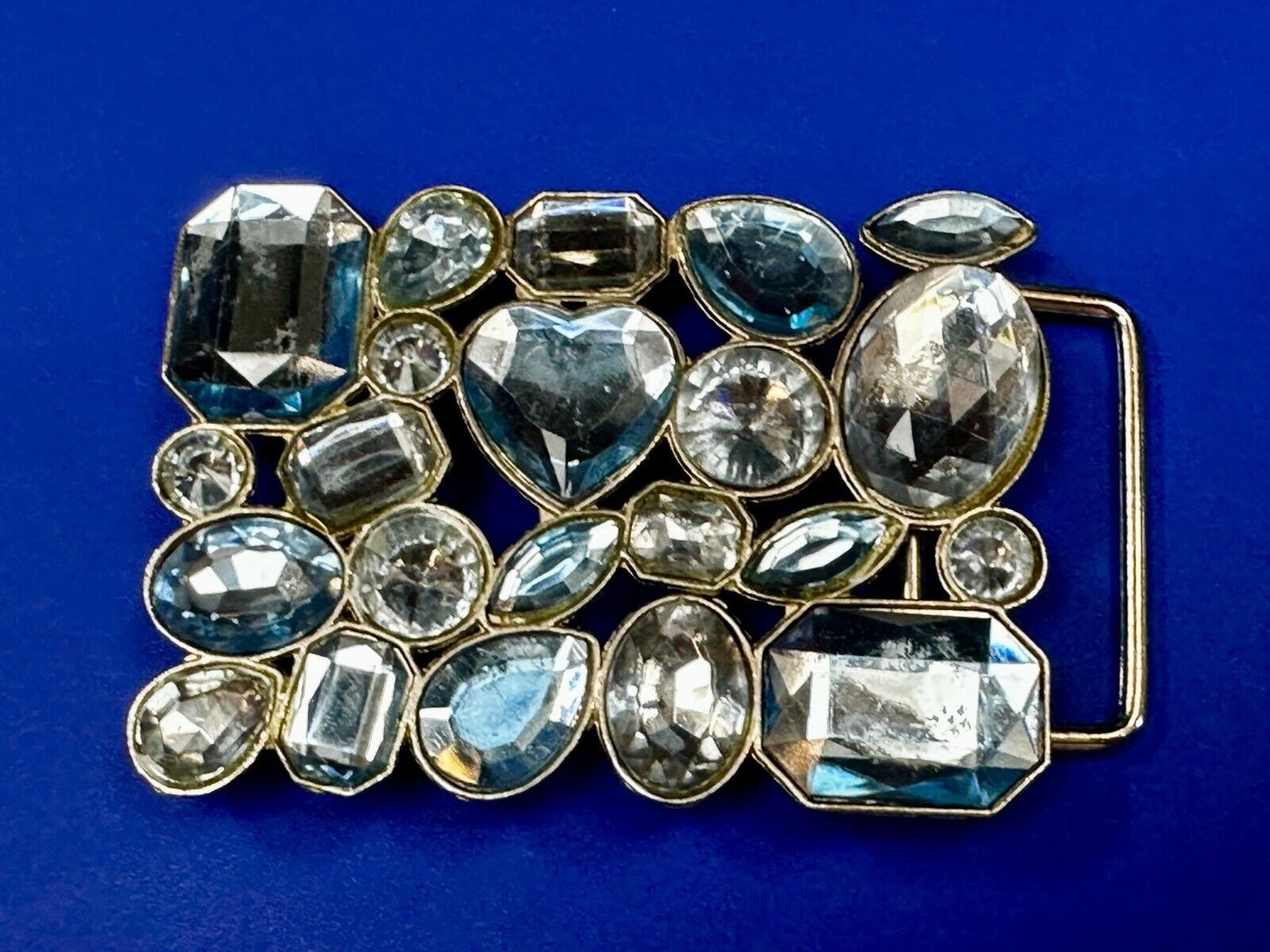 Unique Large Rhinestone's? Covering See Through Silver Tone Belt Buckle