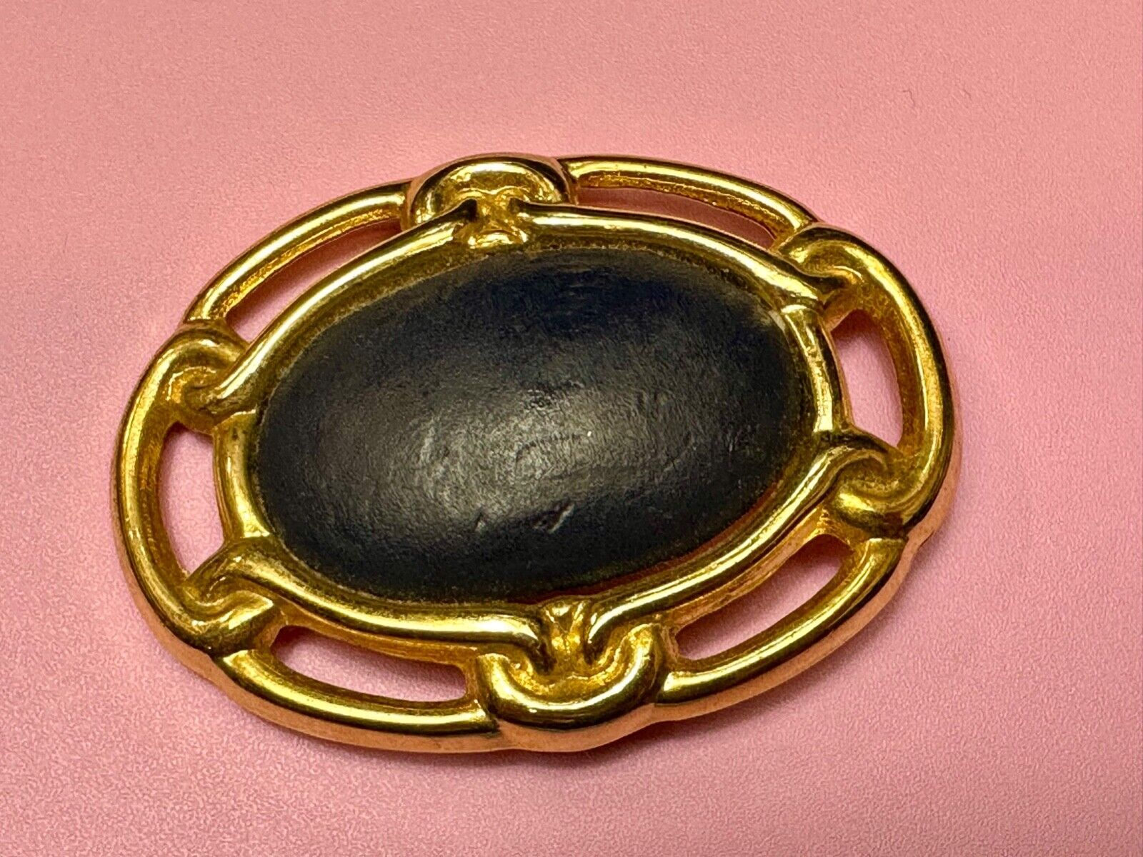 Vintage  LARGE signed Day Lor Black leather raised center-  gold tone belt buck