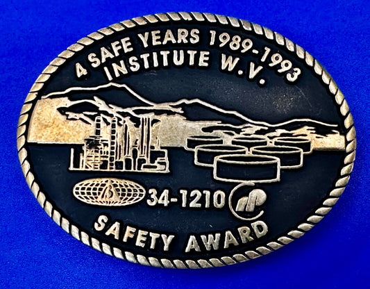 34-110 A Safe Years 1989-1993 W.V Safety Institute Award Koza's Inc Belt Buckle