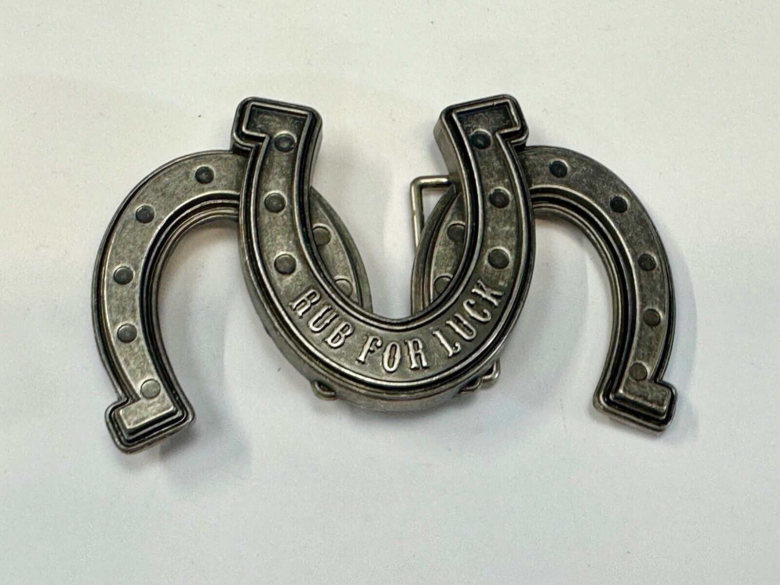 Triple trio horseshoes lucky Novelty belt buckle RUB FOR LUCK horse shoe