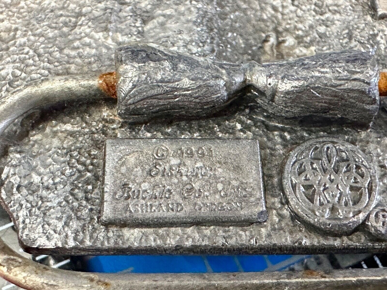 Alaska Wildlife Vintage 1991 Commemorative Pewter Belt Buckle