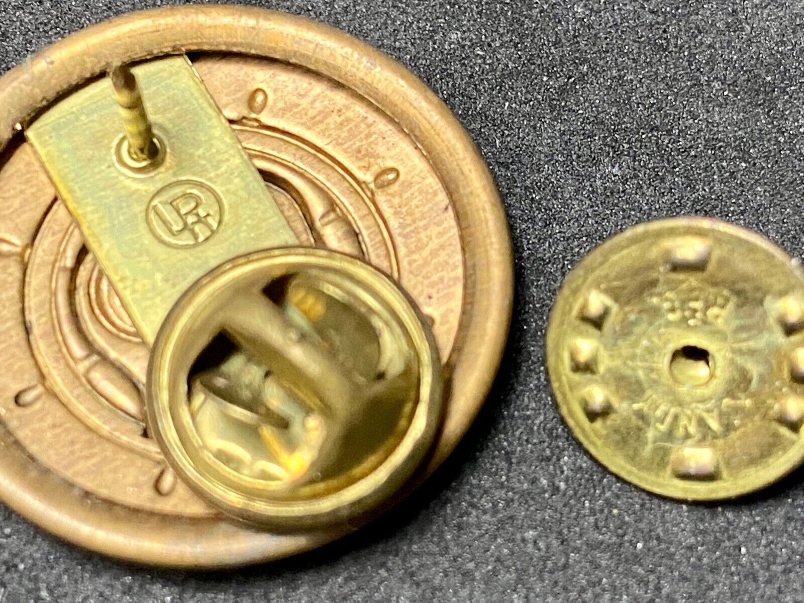 US Army Transportation Corps Collar Disc Pin Winged Wheel Helm Crest LR G-1