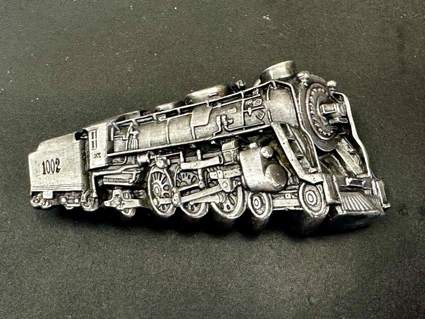 1002 RR Steam Engine Train Rail Road collectable 1978 Bergamot Belt Buckle