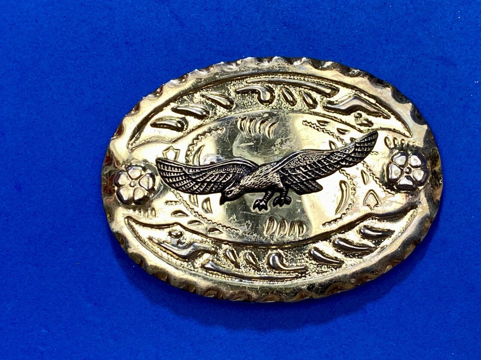 American Eagle flying proud patriotic vintage two tone Western belt buckle