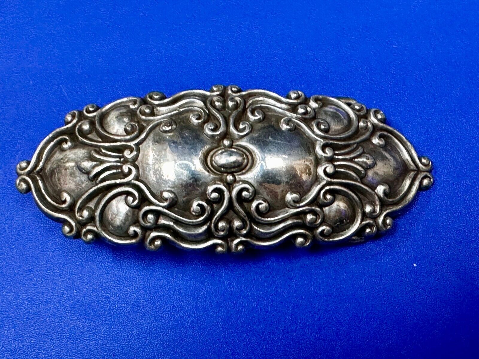 Victorian Art Style Floral Theme Silver Tone Vintage 1997 Belt Buckle