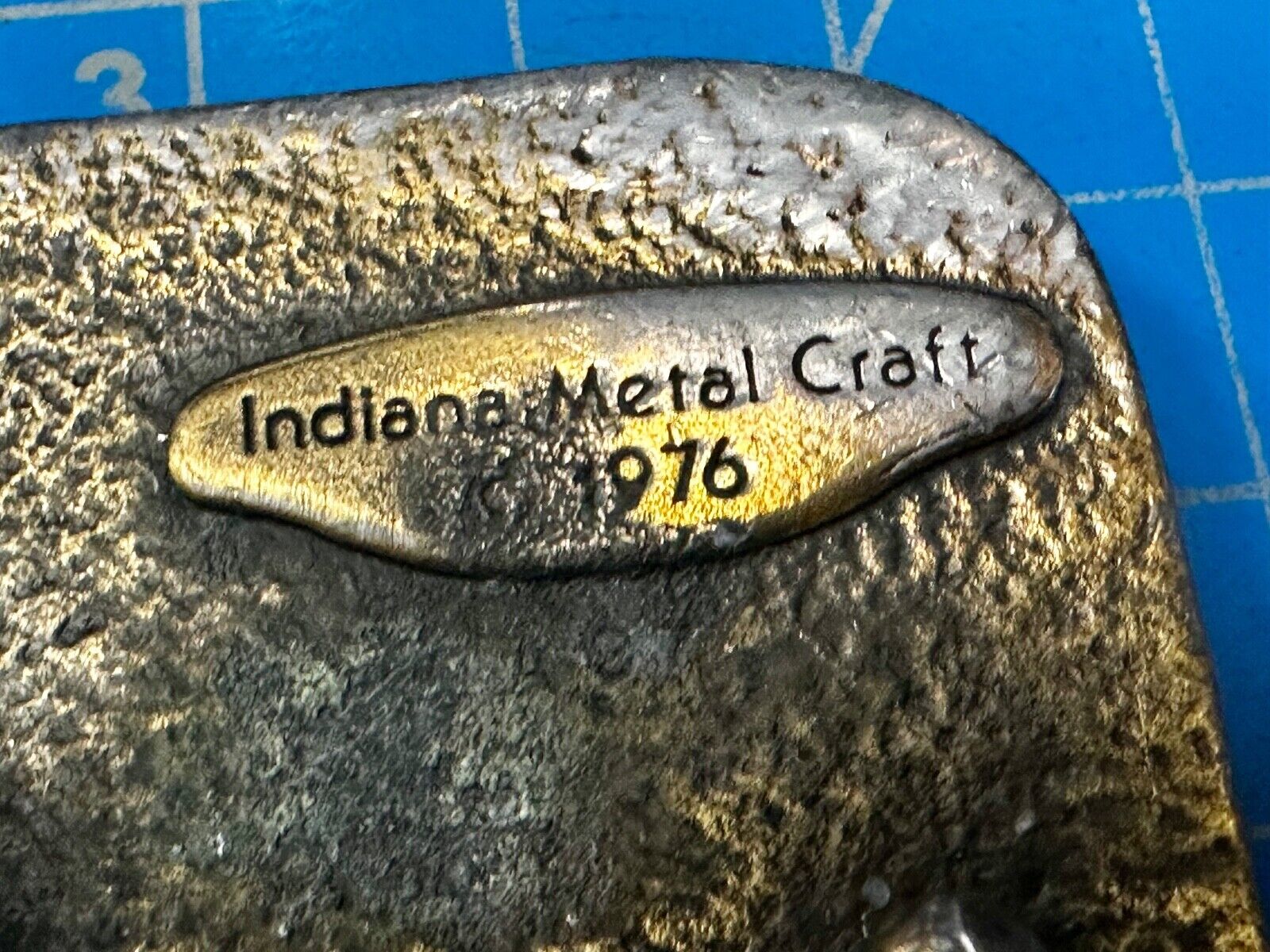 Bass Sport Fishing Vintage 1976 Indiana Metal Craft Belt Buckle