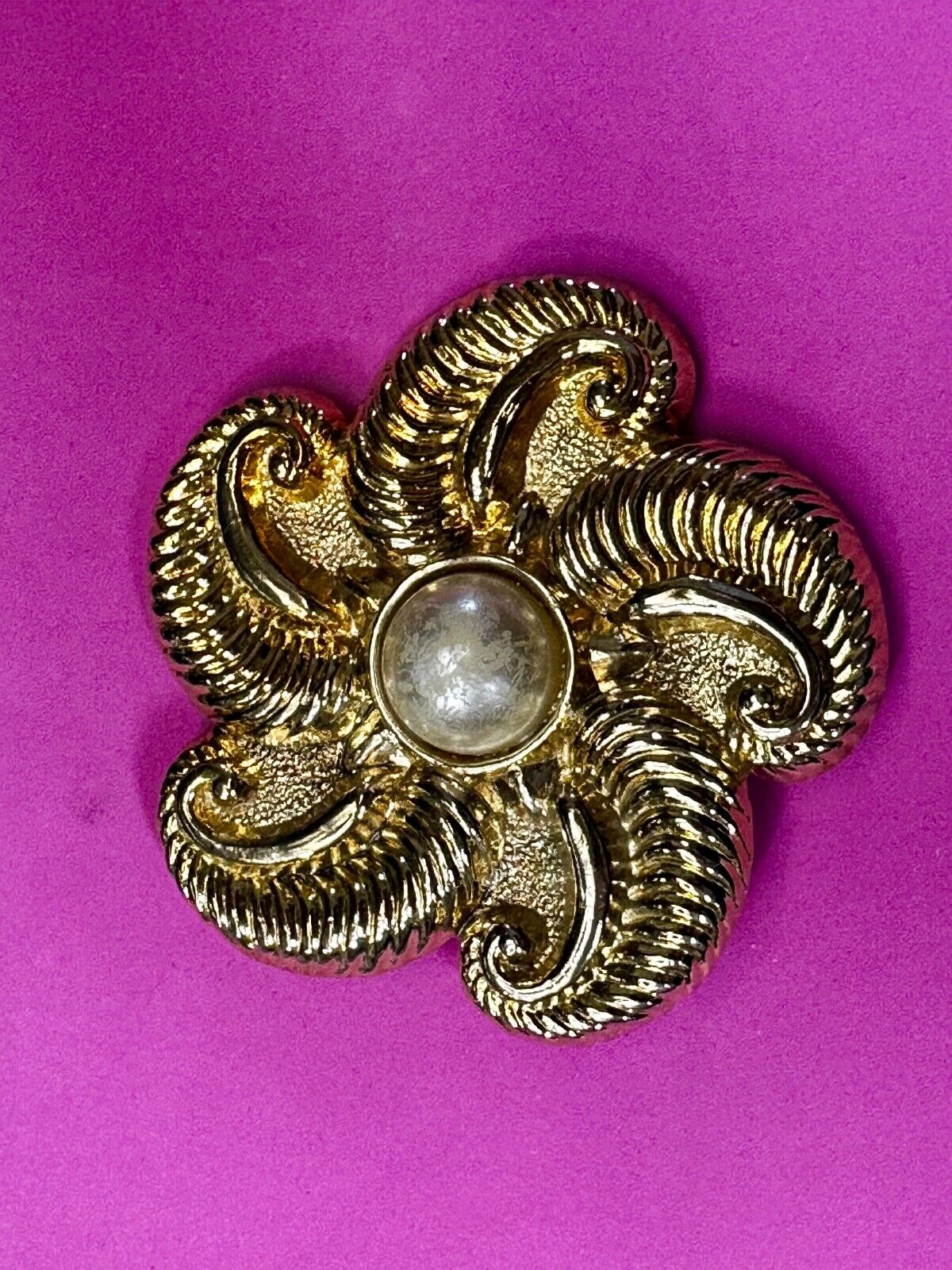 Vintage Large Gold Tone Starfish Flower Theme?  Belt Buckle by Motion East