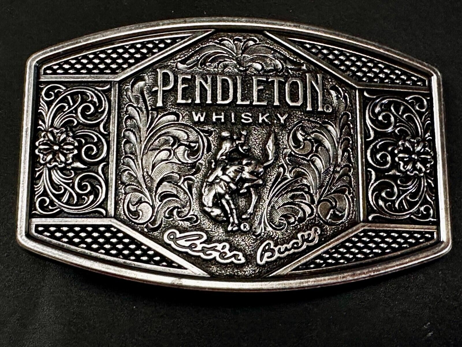 2022 Pendleton Whiskey Let'er Buck Rodeo Cowboy Montana Silversmiths Belt Buckle