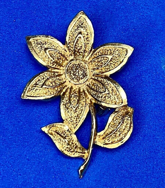 Vintage Gerry's Textured figural Flower Brooch Pin Goldtone Brooch
