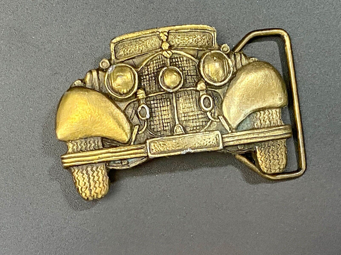Vintage Figural Cut out Antique Car Collectors Ford? belt buckle by PPI Denver 