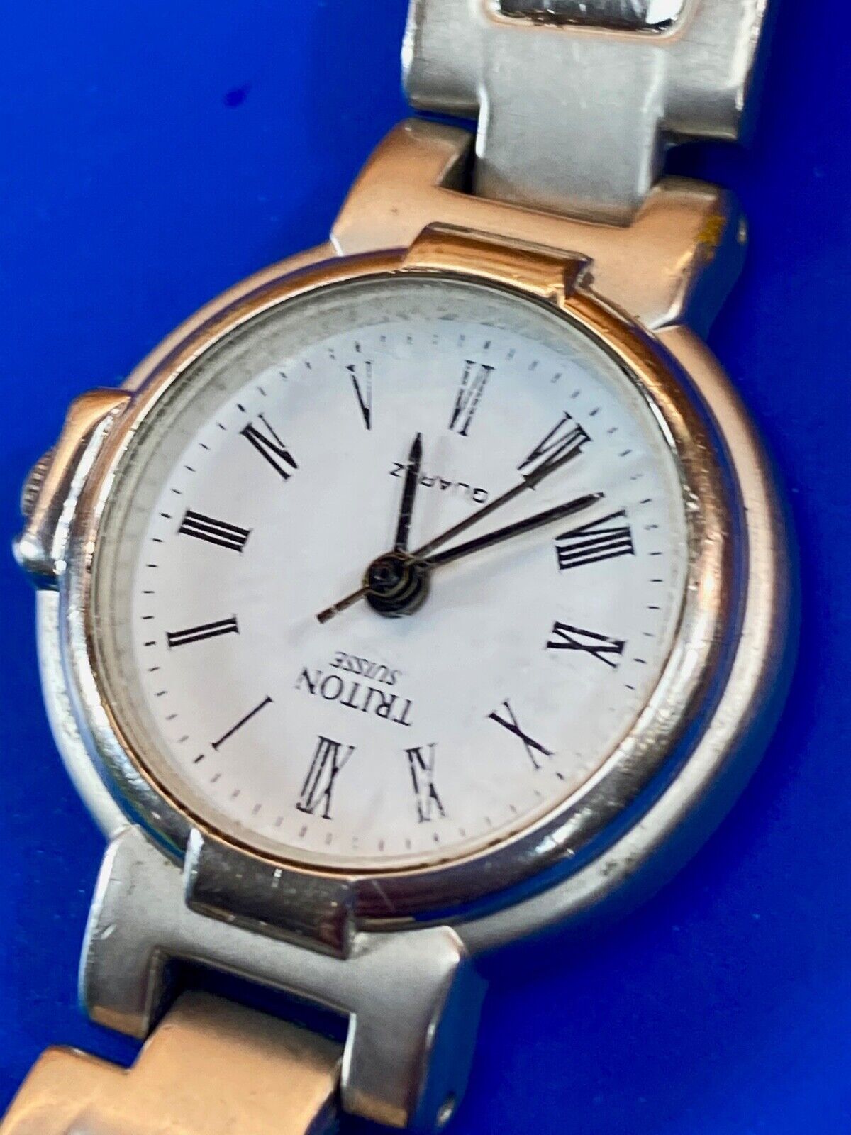 Triton Susse Silver  Tone  Quartz Women’s Ladies Watch  - New Battery Working!