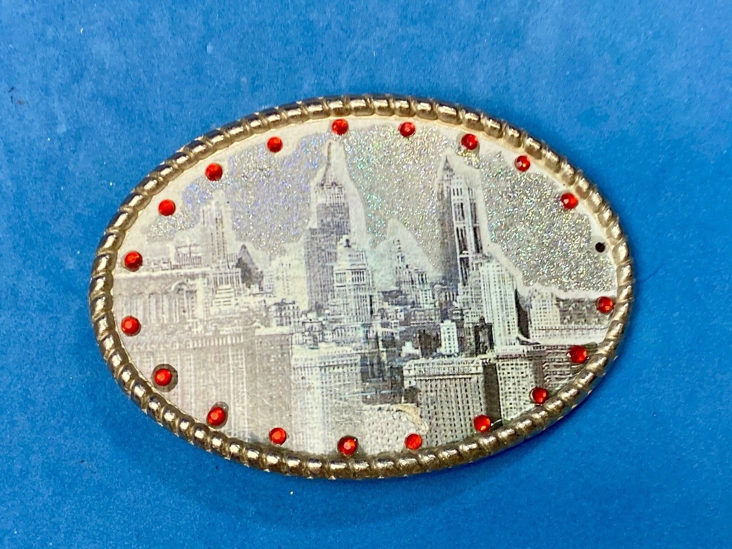 Black & White Cityscape Red Rhinestones Oval belt buckle