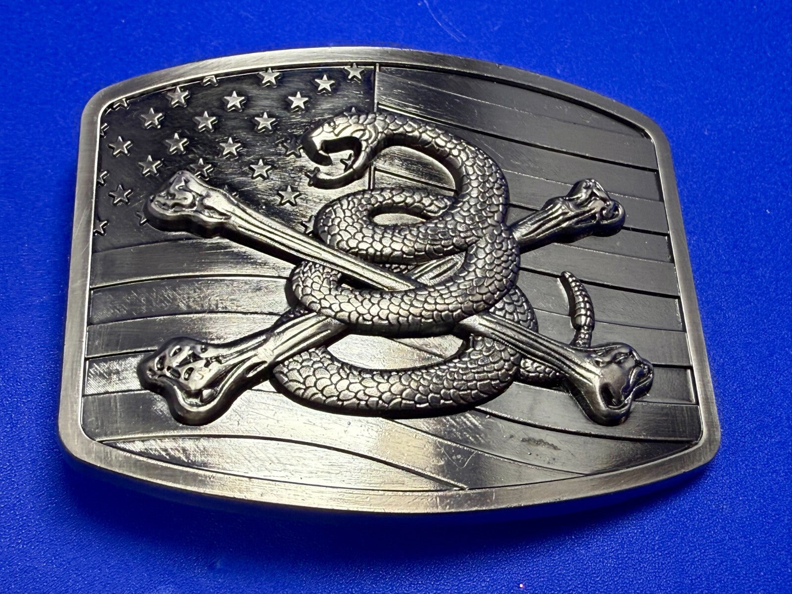 USMC Snake Crossbones Flag US Marine Corps Don't Tread on me Belt Buckle
