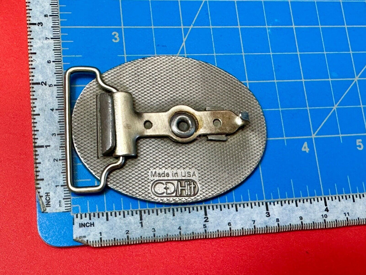 Vintage  QH Quality Hydro Promotional Company Prairie, WI  belt buckle
