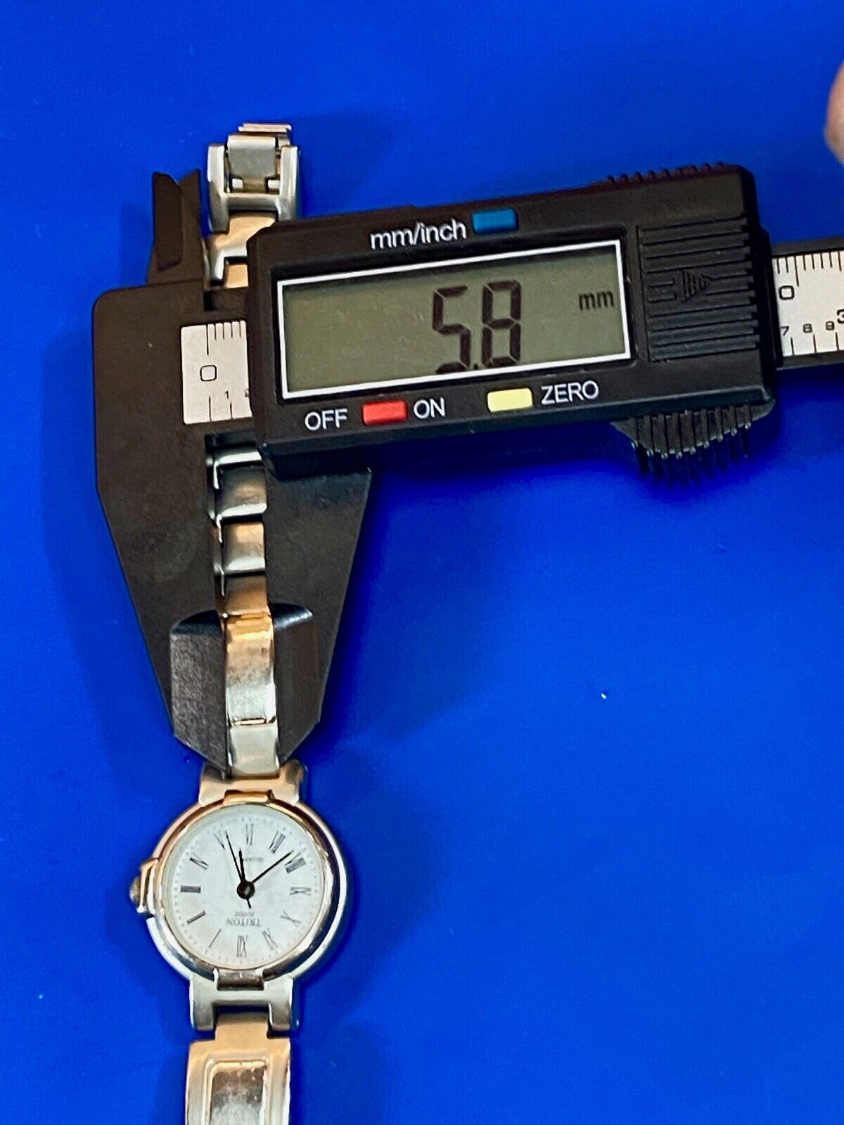 Triton Susse Silver  Tone  Quartz Women’s Ladies Watch  - New Battery Working!