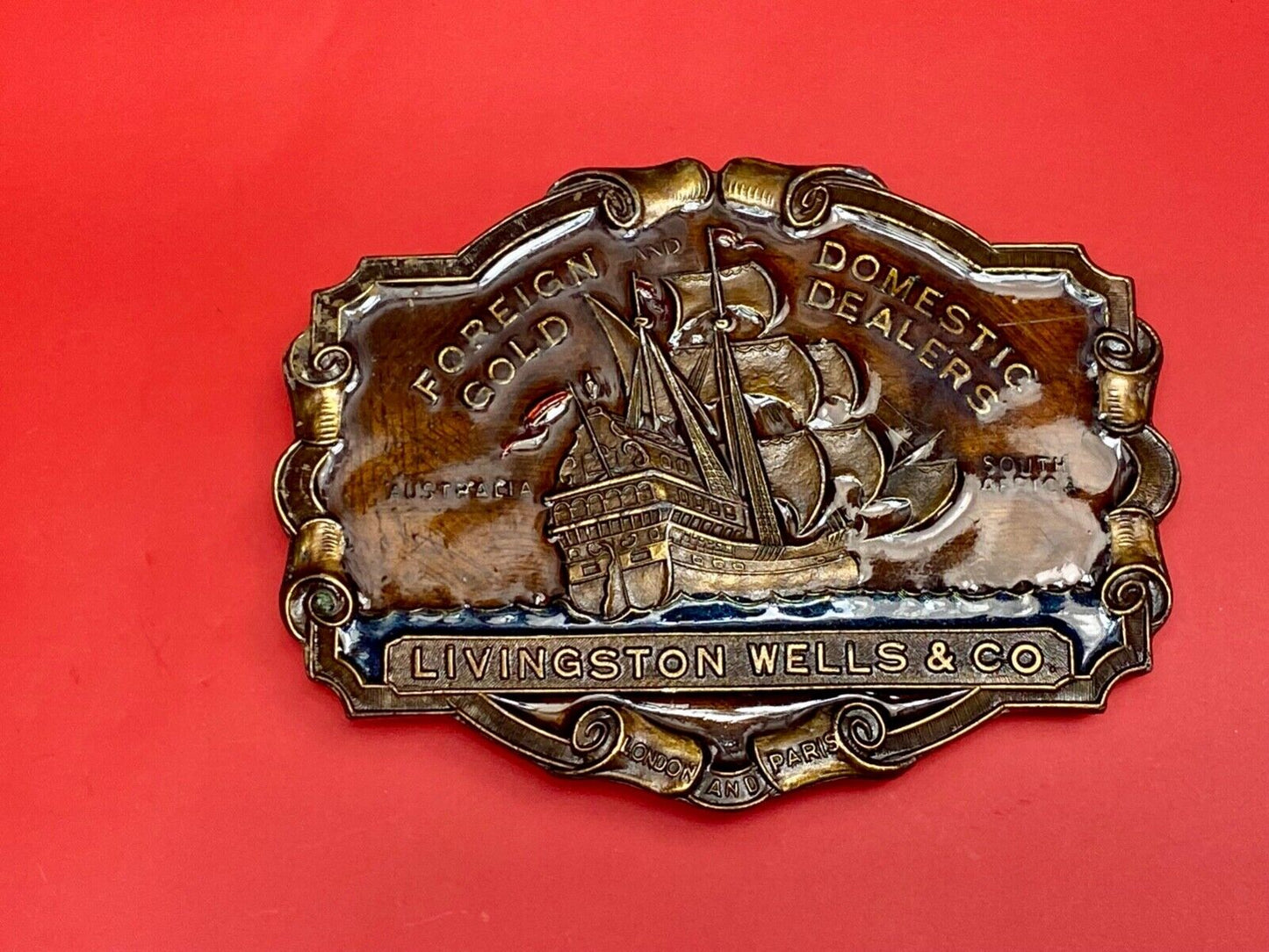 V-33 LIVINGSTON WELLS & CO Bergamot belt buckle Foreign & Domestic Gold Dealers