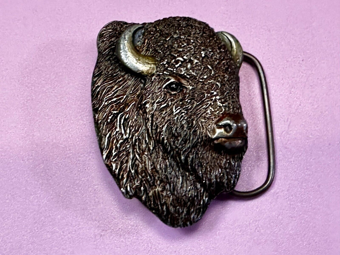 Bison Buffalo Grazing Bull Head Belt Buckle 1999 by Bergamot Brass Works # 1-144