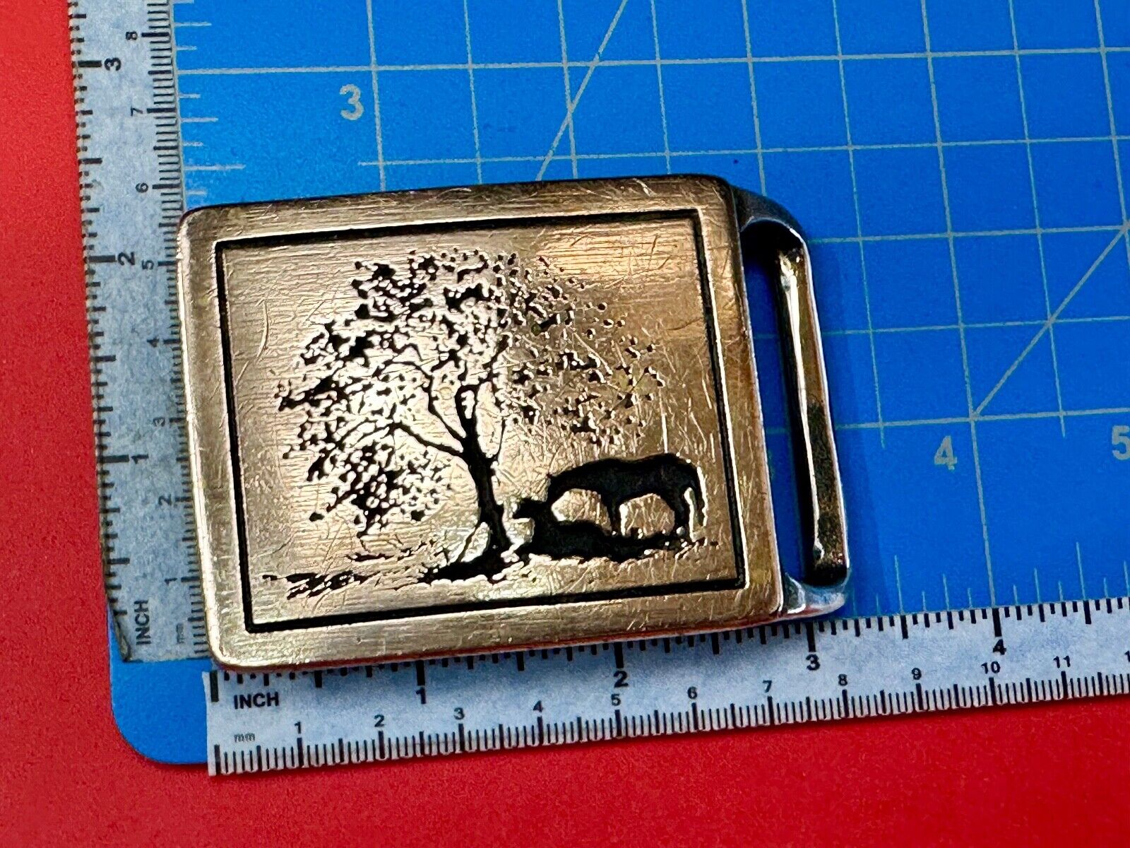TWO HORSES TECH-ETHER GUILD Vintage art Horse lovers belt buckle
