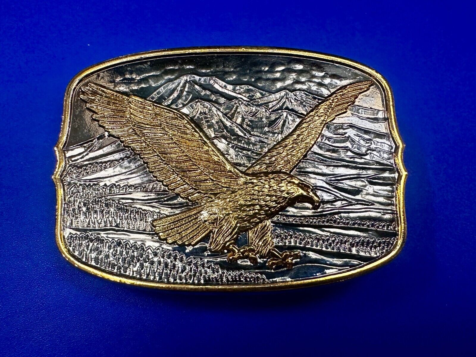 American Eagle commemorative 24K gold & silver plated belt buckle w/ COA