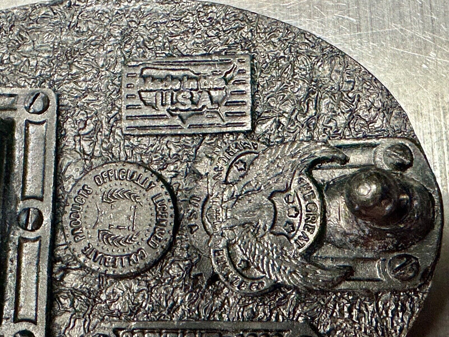 University of Louisville Cardinals Vintage 1992 Great American belt buckle Co.