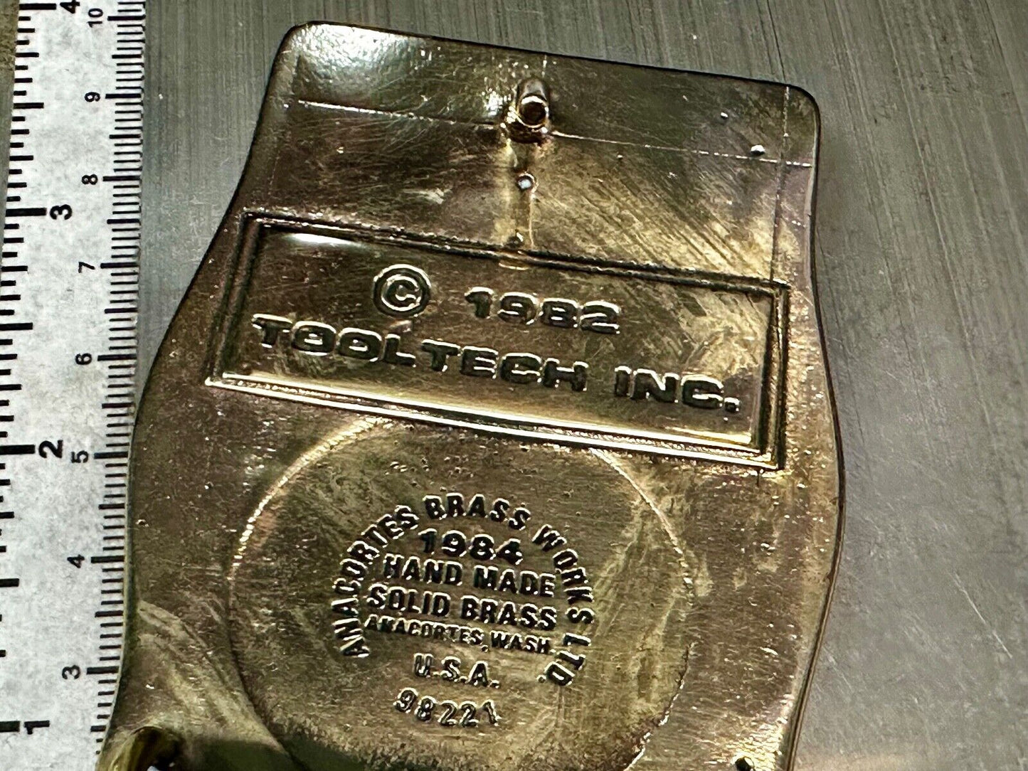 ToolTech Still Turning to the right Vtg. Anacortes Solid Brass 1984 Belt Buckle