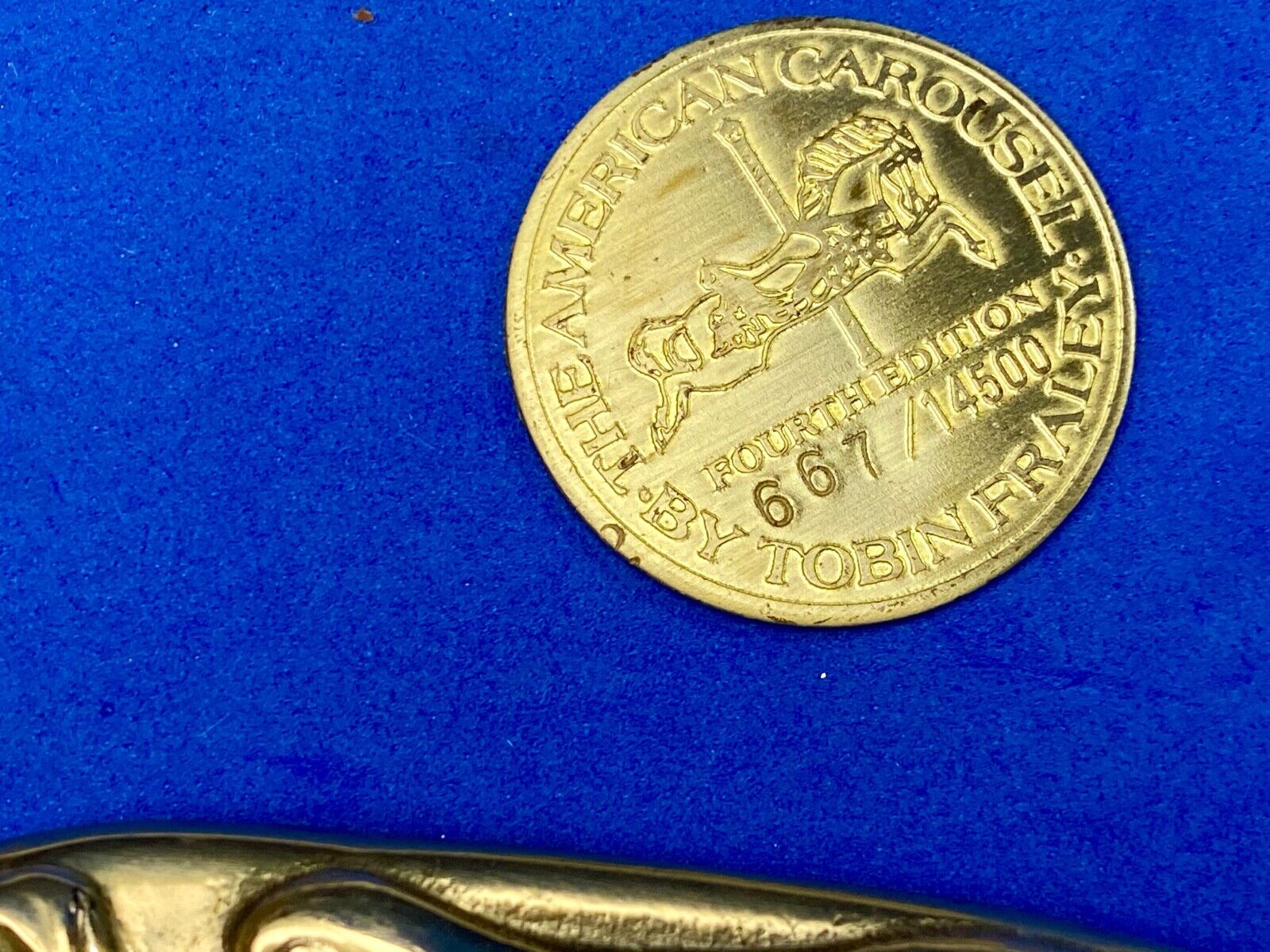 American Carousel 4th coin collectors centerpiece Large gold tone belt buckle
