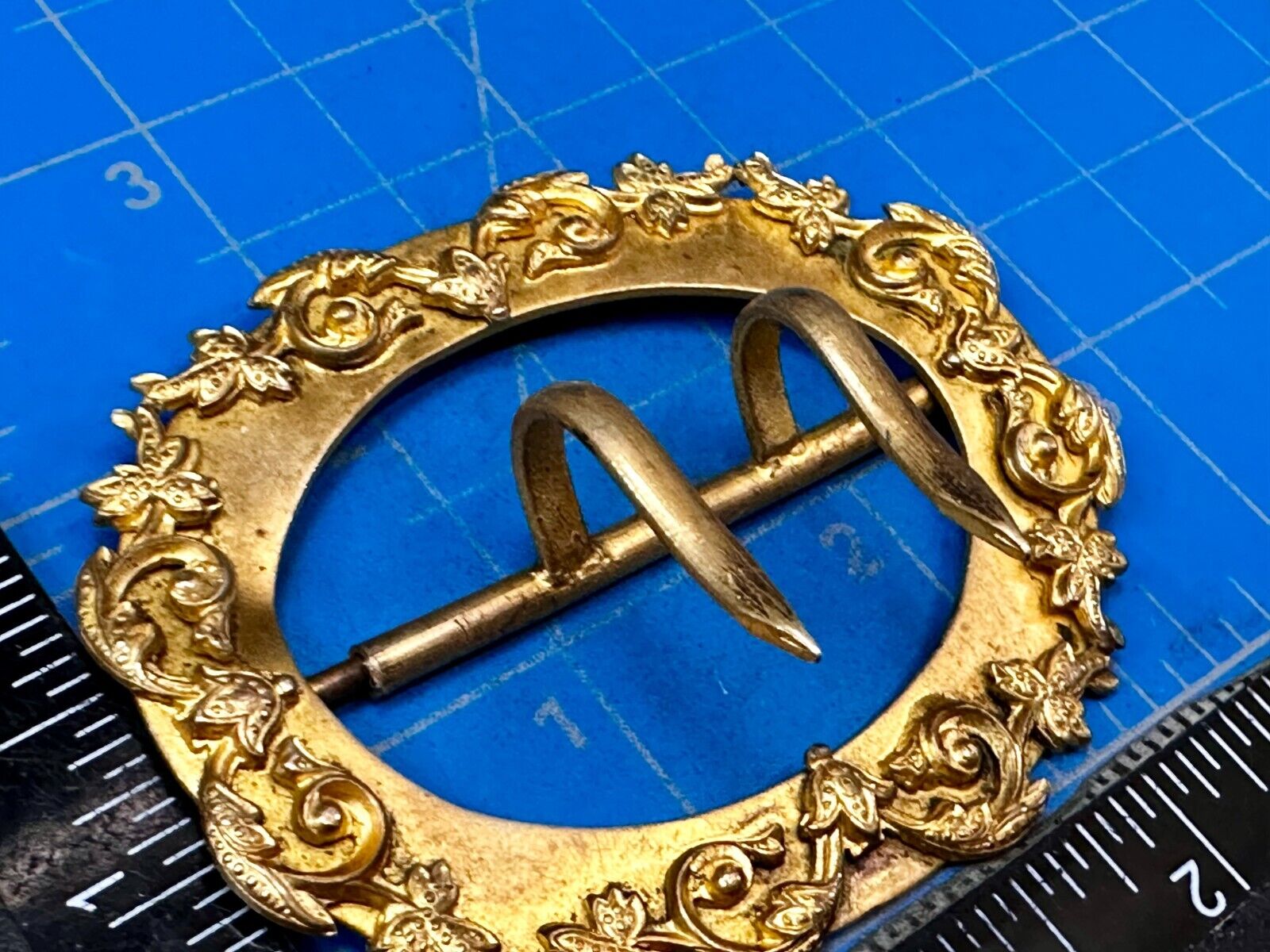 3" Wide Dual Prong Victorian Art Nouveau Gold Color Filigree Belt Buckle