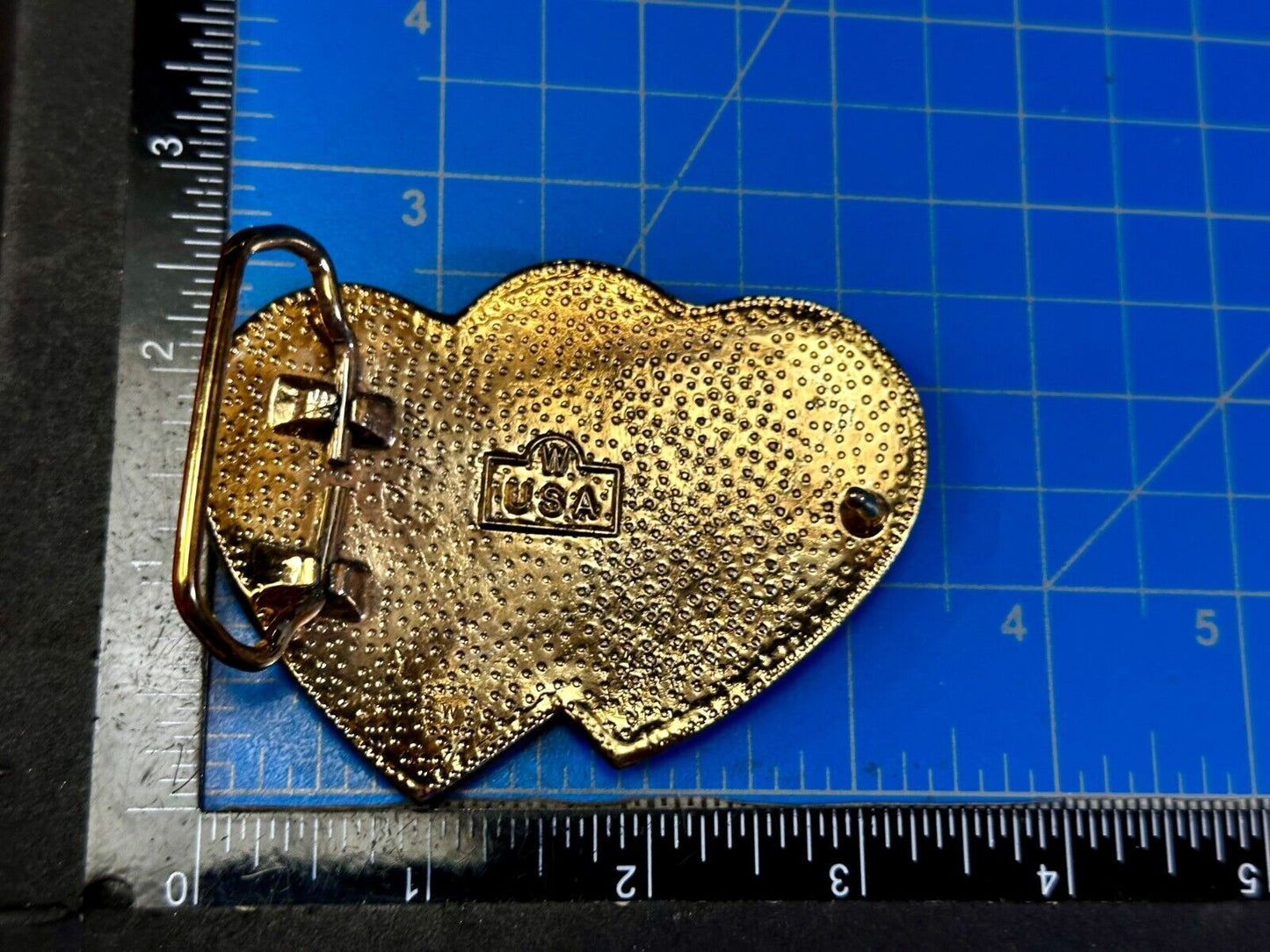Twin Dual Hearts Flower Swirl Floral Theme Etched Western Belt Buckle W USA