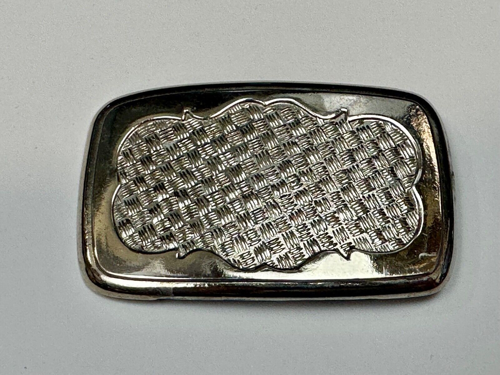 unique silver tone weave pattern western belt buckle