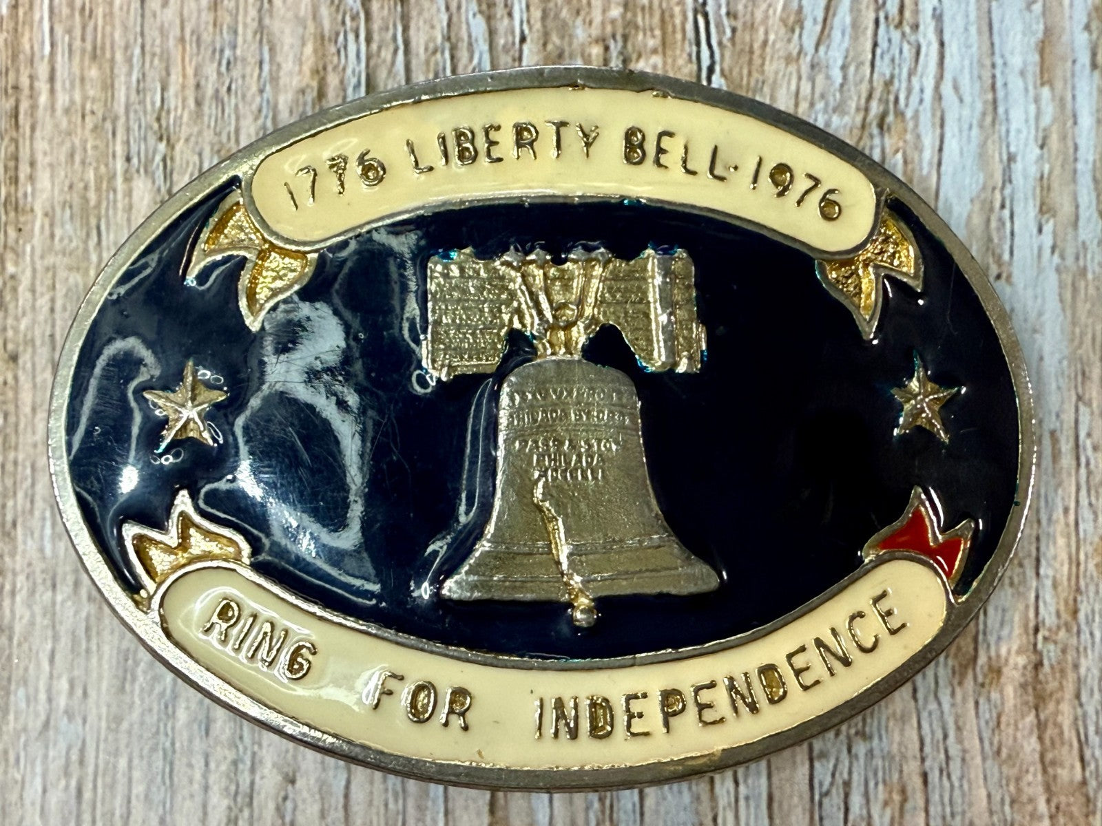 Bicentennial 1776-1976 Liberty Bell Ring Independence Commemorative Belt Buckle