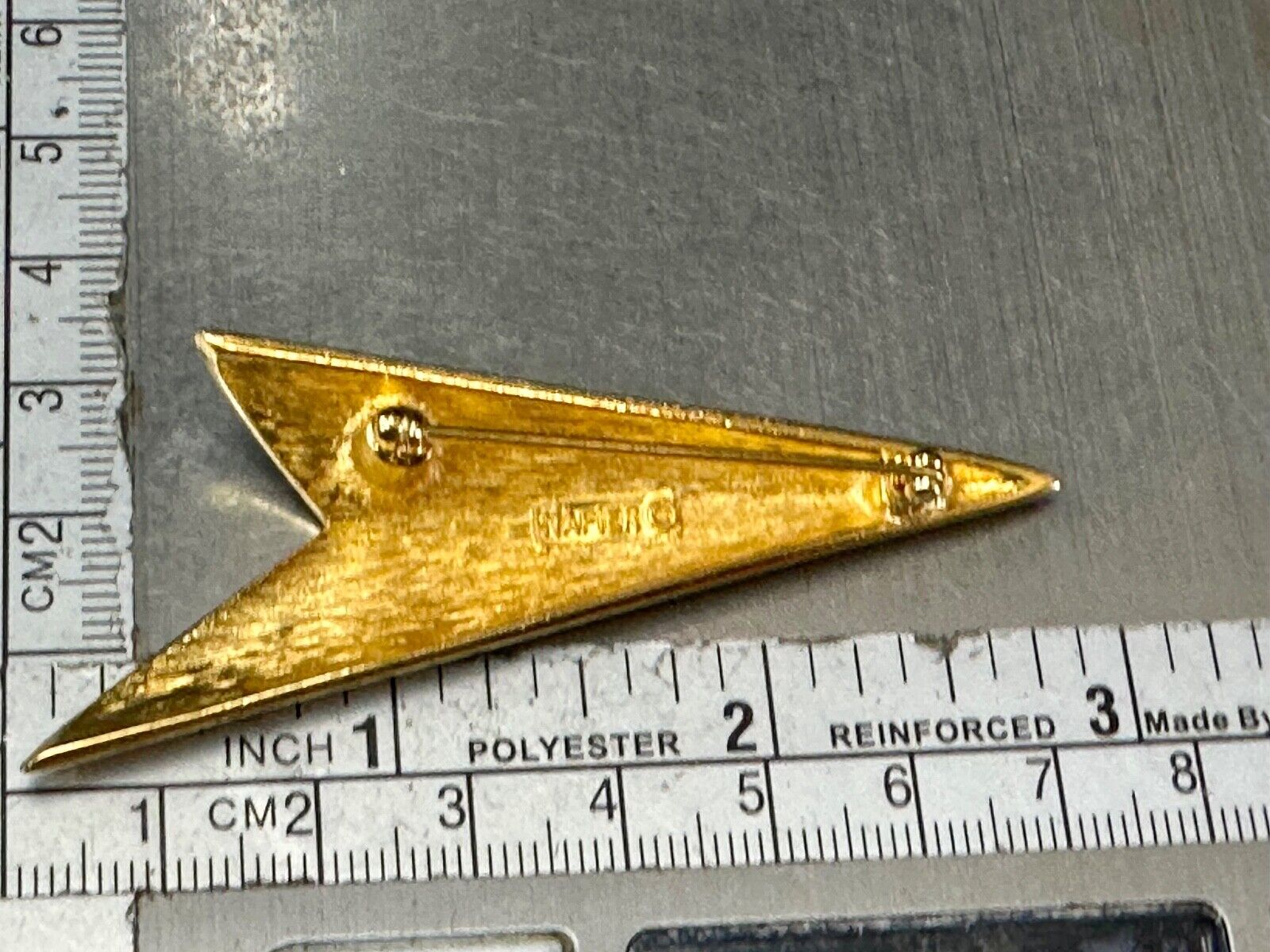 Art Deco Style 3" wide Arrow Napier signed vintage gold tone brooch pin