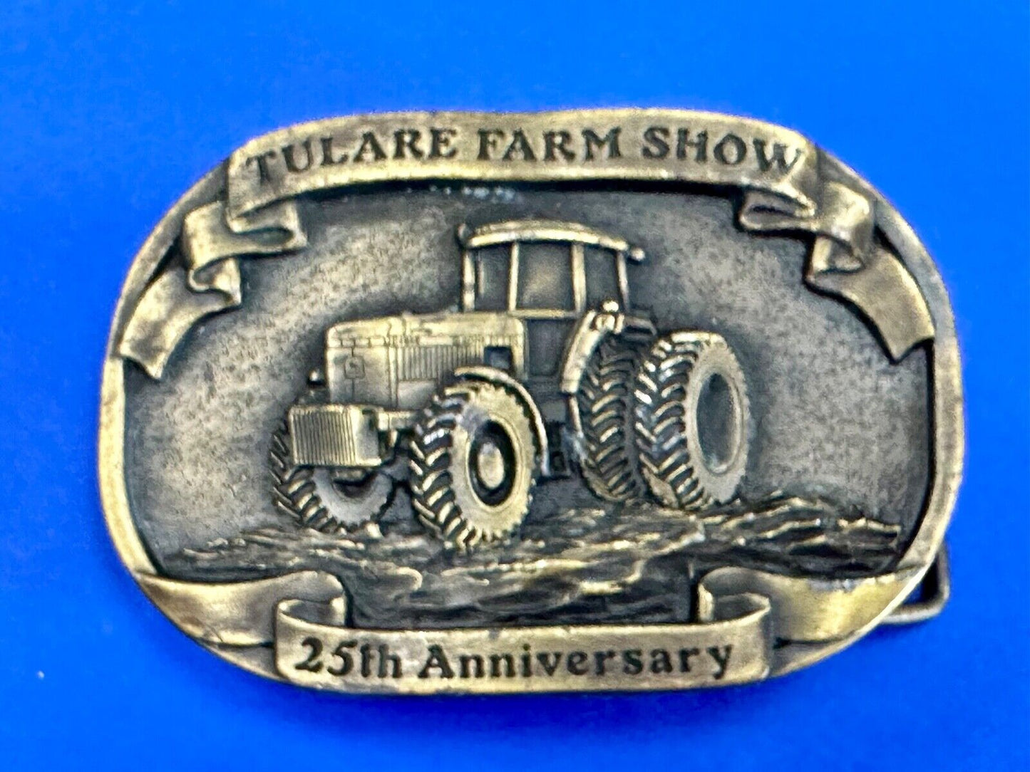 Tulare Farm Show 25th Anniversary Limited 1992 John Deere Tractor belt buckle