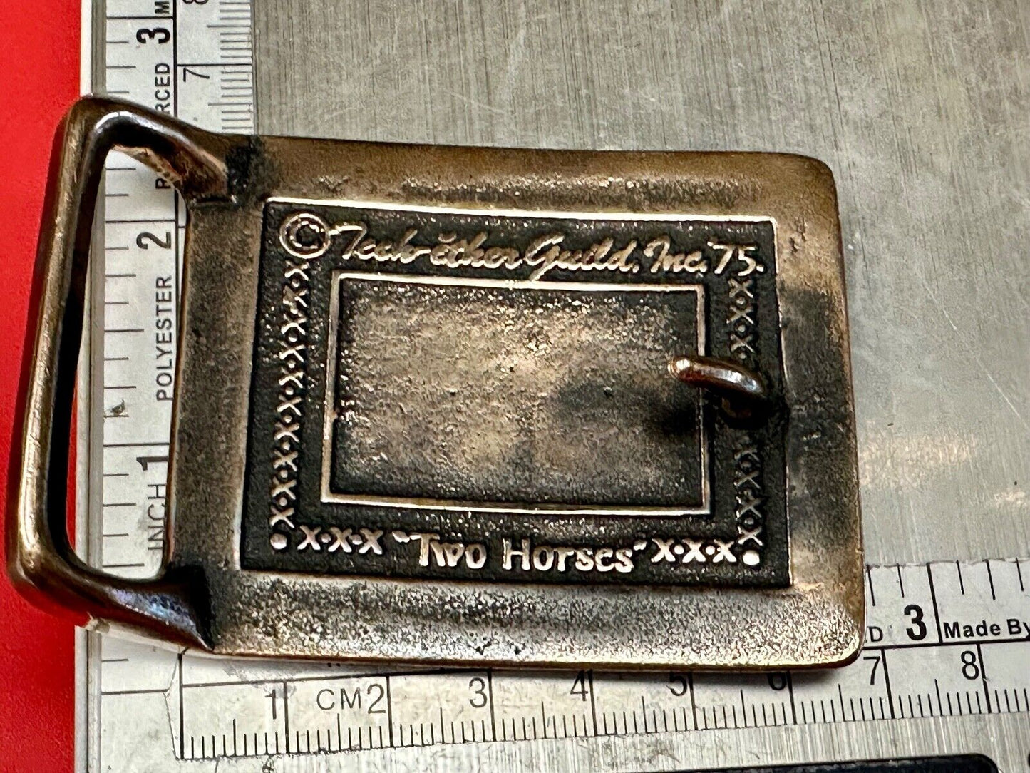 TWO HORSES TECH-ETHER GUILD Vintage art Horse lovers belt buckle