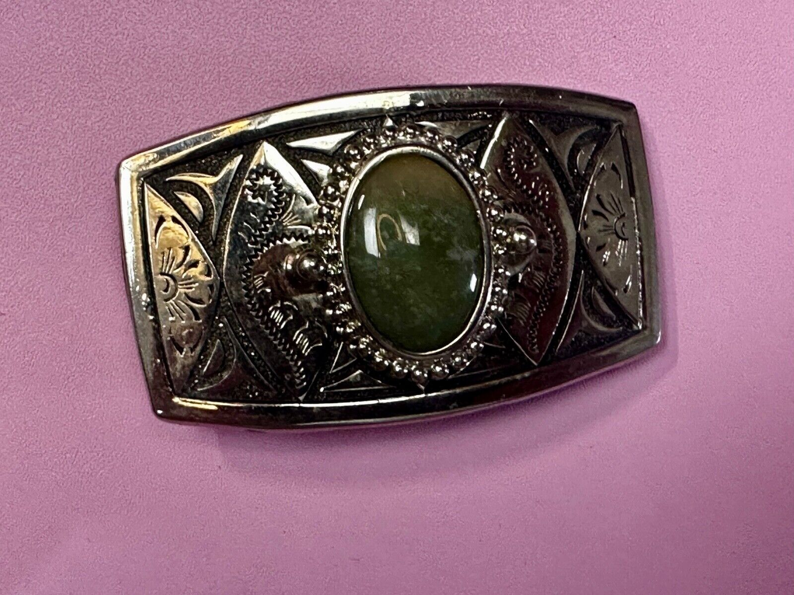 Vesuvianite? Cabochon Cab Centerpiece - Western silver & black color Belt Buckle