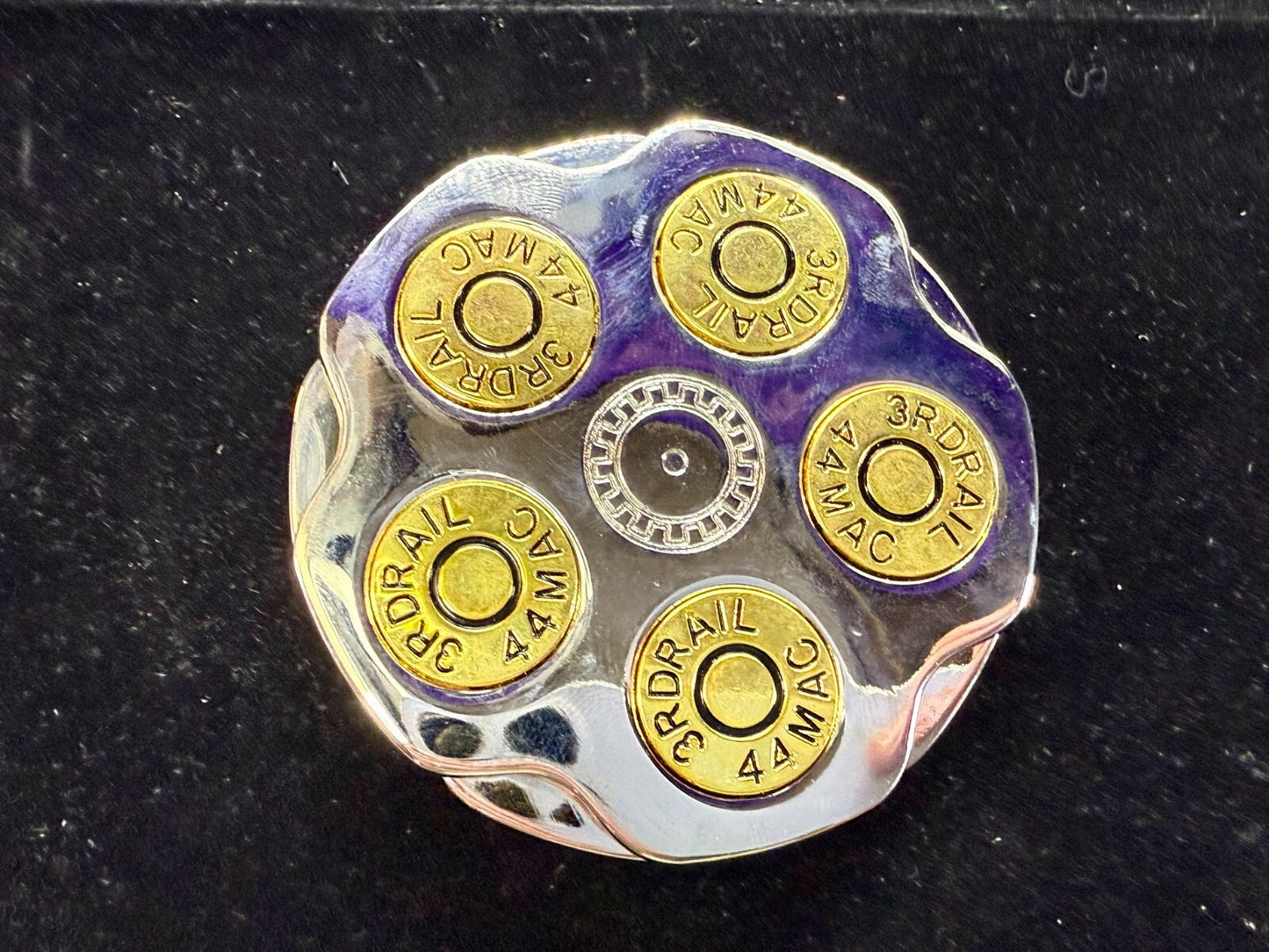 3RDRAIL Magnum 44 Revolver Gun Shell Bullet Moving Collectors Belt Buckle