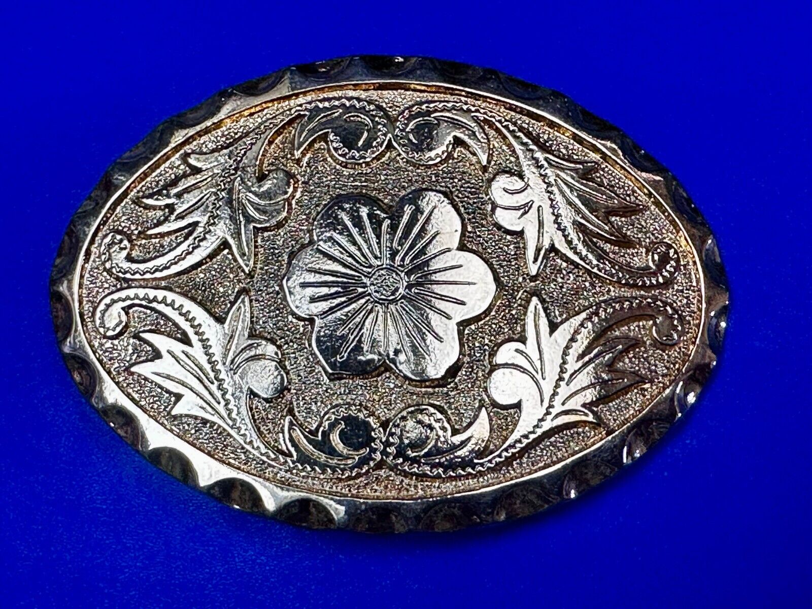 Vintage Etched Flower Floral Theme Western Oval Gold Tone Belt Buckle