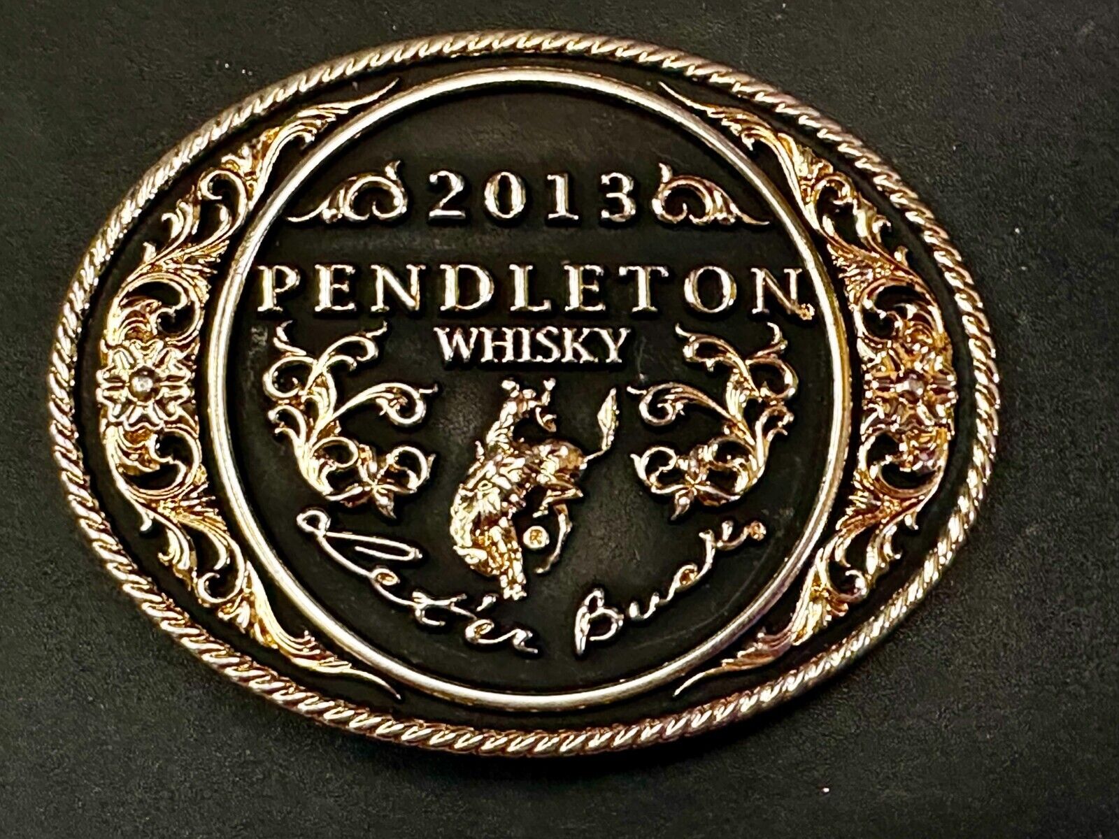 2013 Pendleton Whiskey Let'er Buck Rodeo Cowboy Montana Silversmiths Belt Buckle