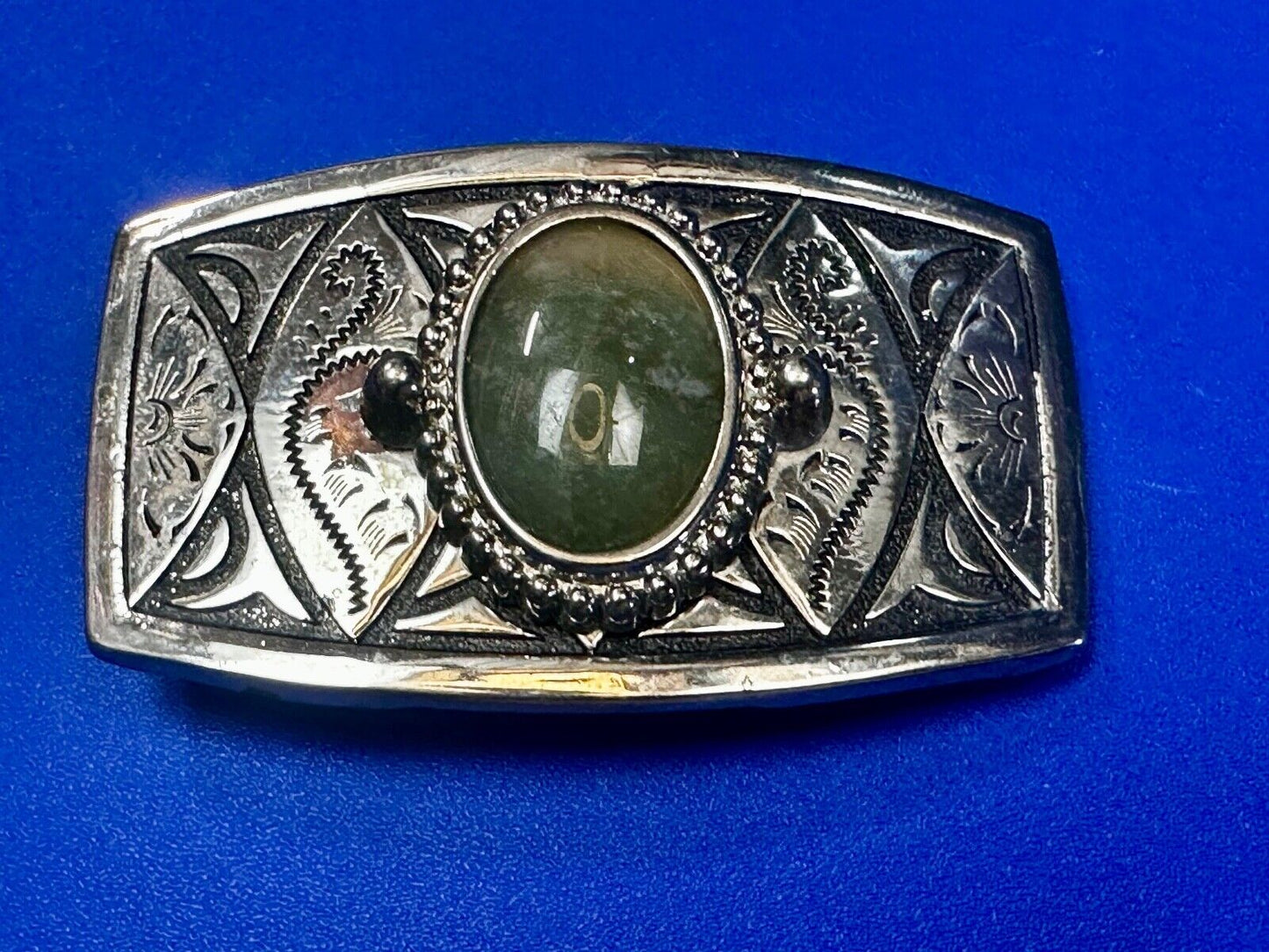 Vesuvianite? Cabochon Cab Centerpiece - Western silver & black color Belt Buckle