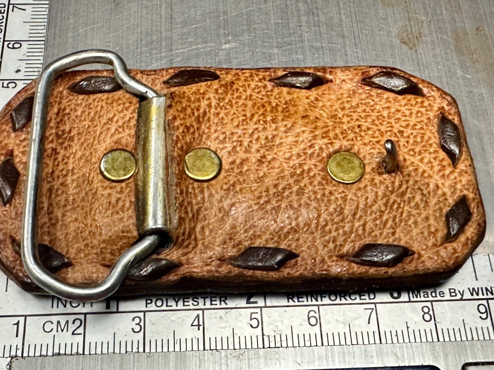 Vintage leaf pattern on stitched multi layer leather rectangular belt buckle