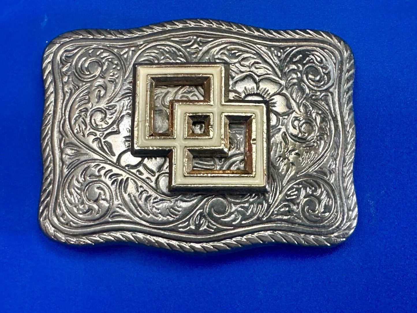 Two Squares pattern - centered in western flower swirl design belt buckle