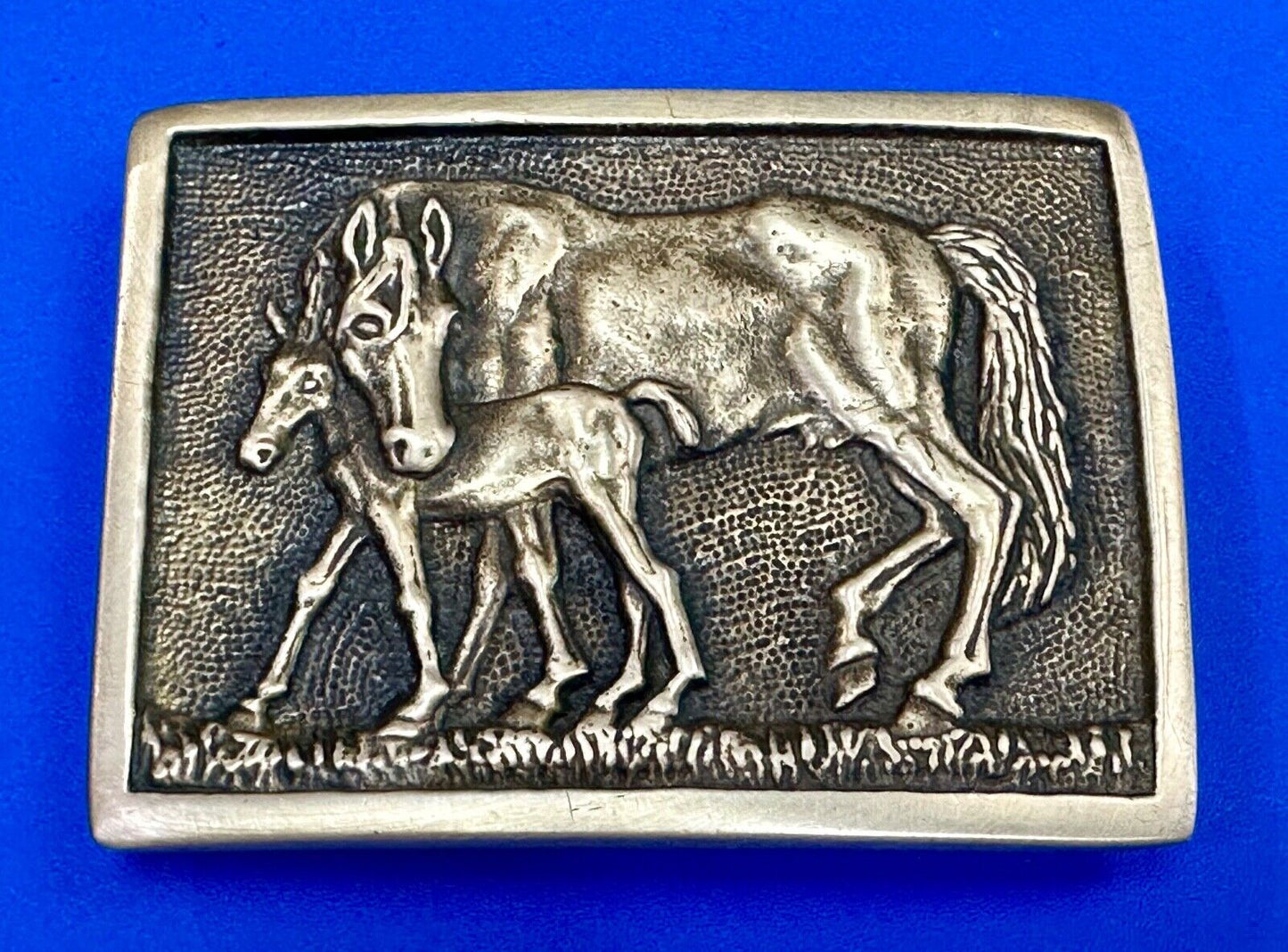 vintage Horse and Foal Colt baby vintage 1978 BTS solid brass belt buckle